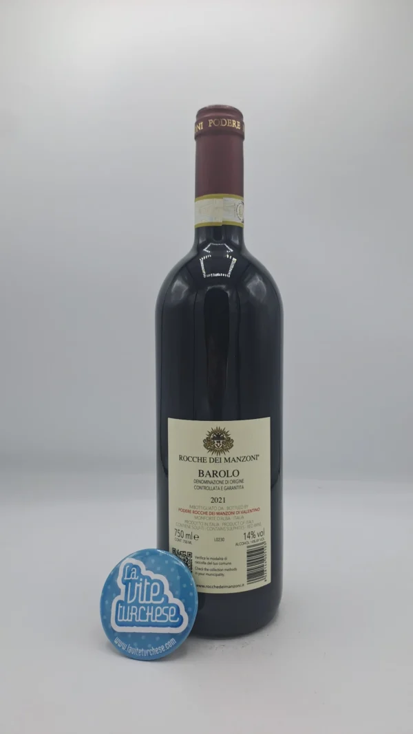 Rocche dei Manzoni – Barolo DOCG – 2021 - back Rocche dei Manzoni – Barolo DOCG primo Barolo prodotto dalla cantina nel 1974 con diverse vigne situate a Monforte. Invecchiamento di 24 mesi in barrique.