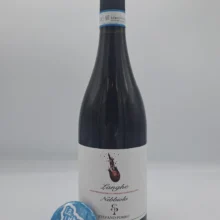 Stefano Porro – Langhe Nebbiolo prodotto nella vigna Cerrati di Serralunga, posizione da Barolo, solo 3000 bottiglie, vinificato per 7 mesi in botti usate.
