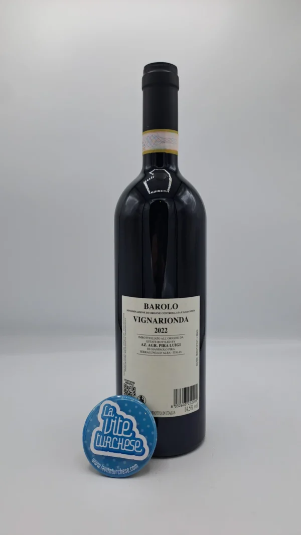 Luigi Pira – Barolo Vignarionda prodotto nell'omonima vigna situata a Serralunga considerato il cru più importante per intensità e tannini. 4000 bottiglie.