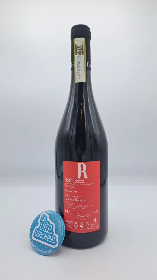 Cascina Roccalini – Barbaresco Roccalini – 2022 - back Cascina Roccalini - Barbaresco Roccalini produced in the vineyard of the same name located in Barbaresco, vinified in concrete tanks and aged in barrels for 24 months.