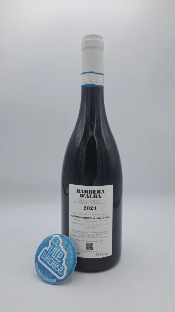 Lalu' - Barbera d'Alba produced in the San Sebastiano hamlet of Monforte d'Alba in 2000 bottles, aged in cement and barrique.