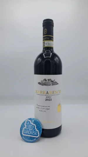 Bruno Giacosa – Barbaresco Asili prodotto nell'omonima vigna situata a Barbaresco, considerata tra le migliori grazie ai suoli sabbiosi e limosi.