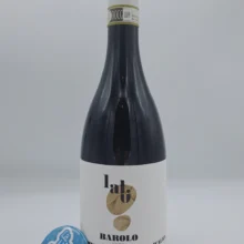 Lalù - Barolo del Comune di Monforte d'Alba prodotto in un piccolo pezzo di vigna già lavorato in passato da Lara e Luisa situato nella parte alta di Monforte.
